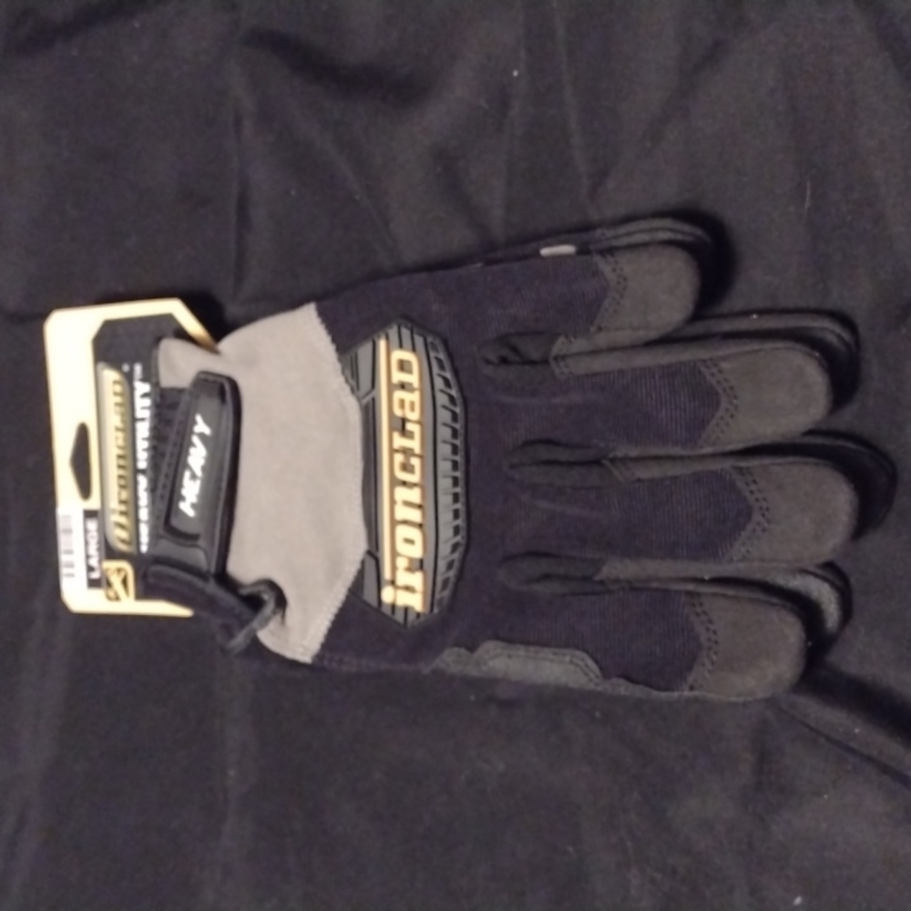 Heavy Duty Gloves